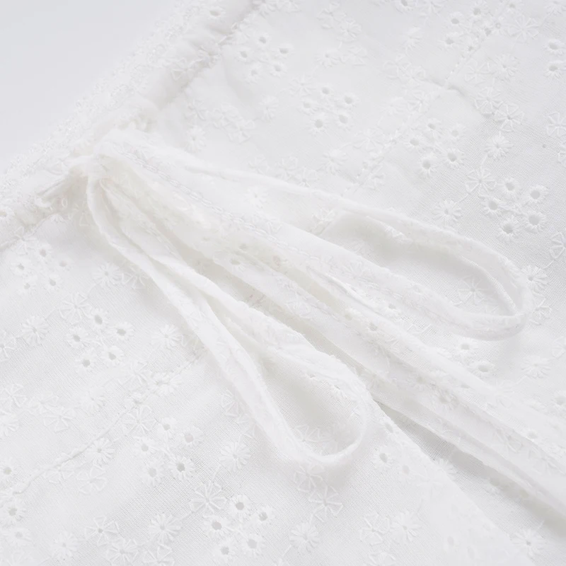 SUCHCUTE Sexy weiße Jacquard-Miniröcke mit niedriger Taille und Kordelzug, Sommer-Webrock für Damen, All-Match-Outfits für süße, lässige Urlaubsoutfits – Detail 7