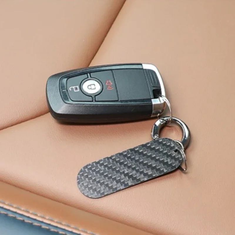 

For Land Rover for Toyota for Hummer for Mazda Real Carbon Fiber Universal Car Keychain Decoration Car Accessories