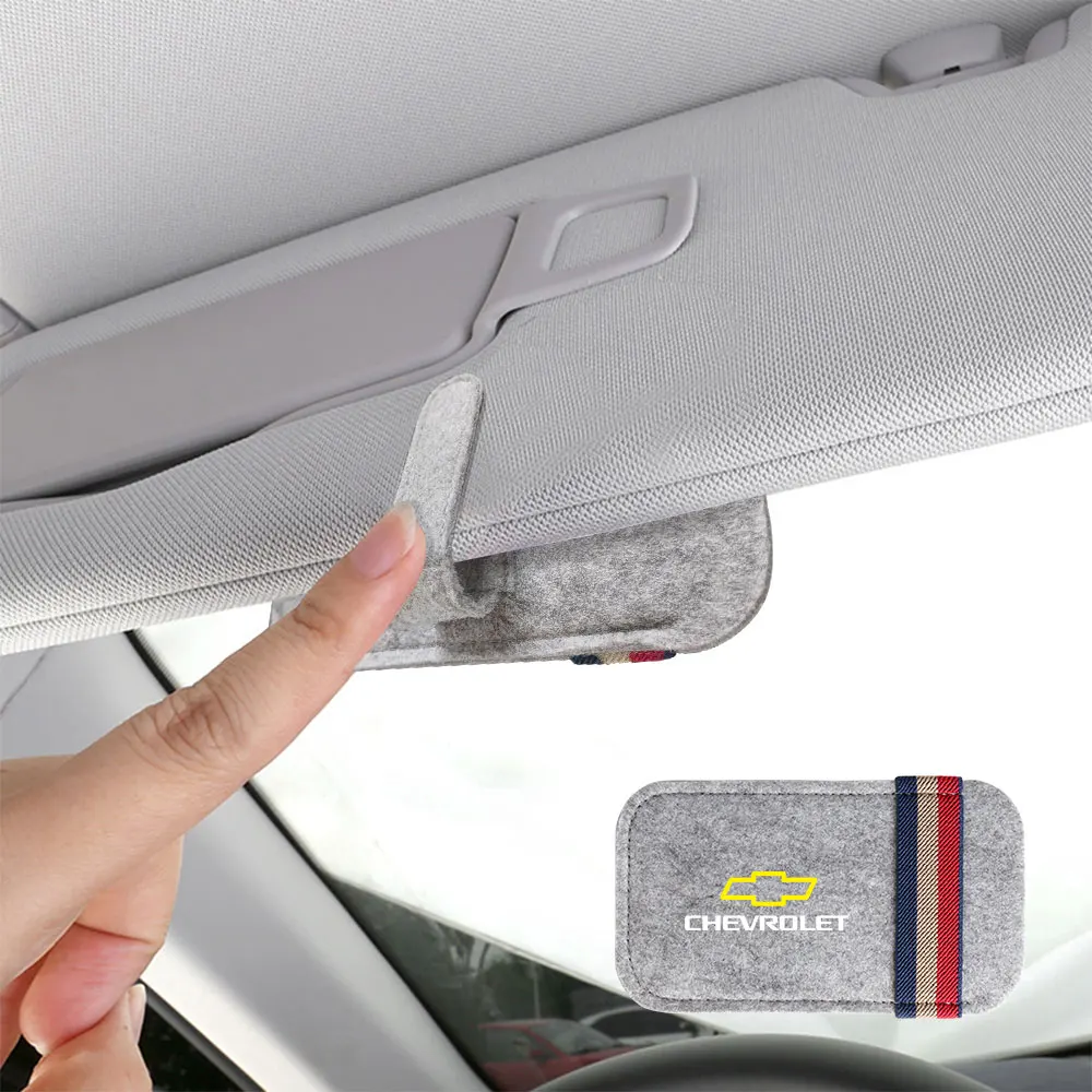 Car Visor Holder Organizer Bag Sun Visor Glasses Clip for Chevrolet Cruze Captiva Sonic Spark Onix Aveo Orlando Malibu Camaro