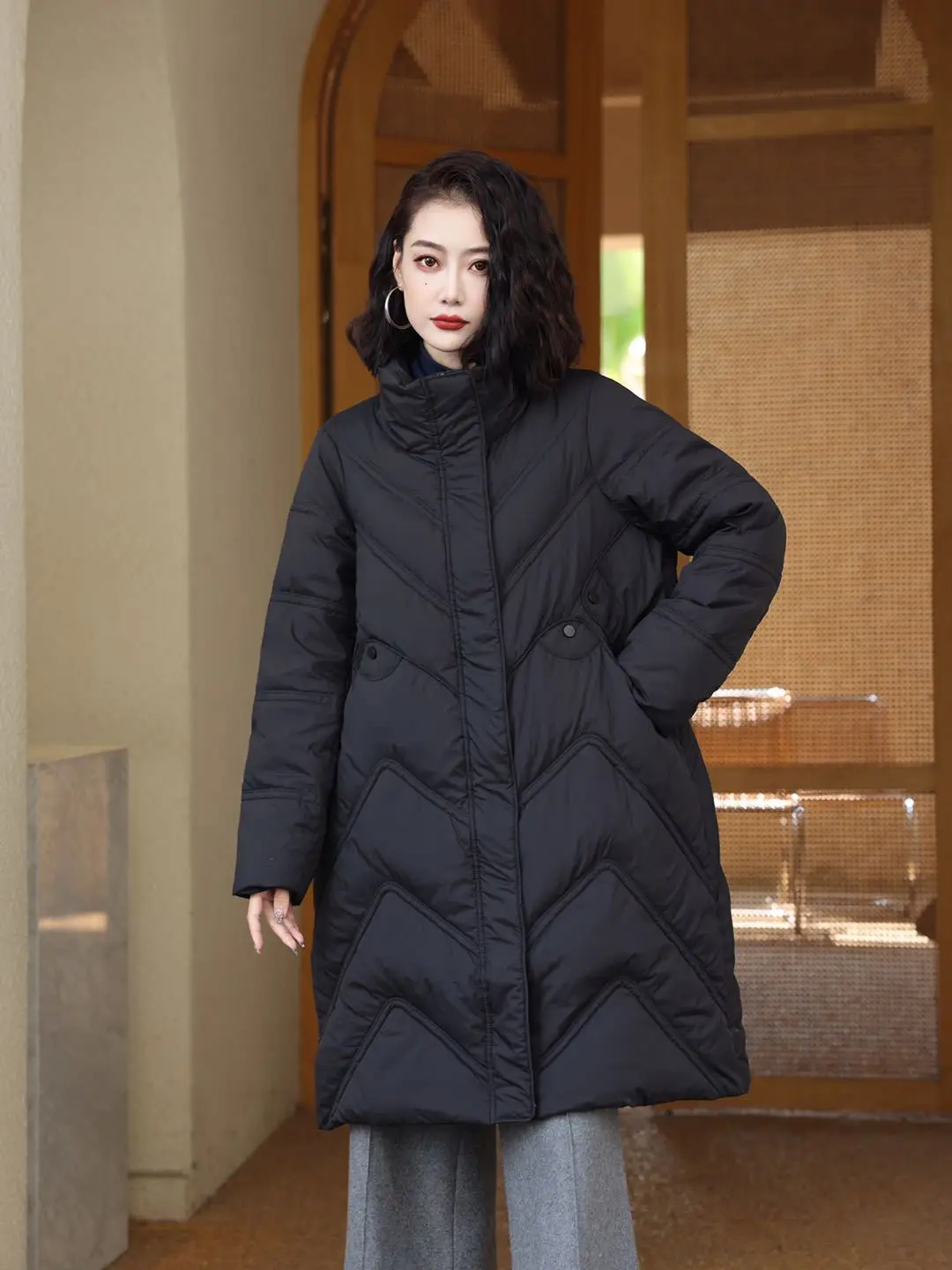 Frauen Jacke Winter neue lässige lose mittellange Daunen jacke weiße Ente Daunen dicken Stehkragen Puffer Jacke Mode warmen Mantel