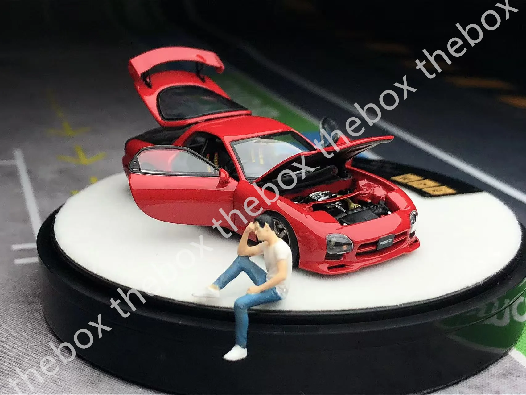 In theBox Store PGM 1:64 JDM Czerwony RX7 FD3S Okrągły Model Wyścigowy Sportowy Odlew Metalowy Limitowana Edycja
