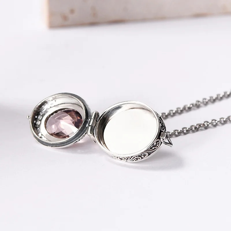 Openable Pendant Shiny Zircon Color Scheme Jewelry Small Notes Can Be Hidden in The Open Mechanism Secret Passage of The Pendant