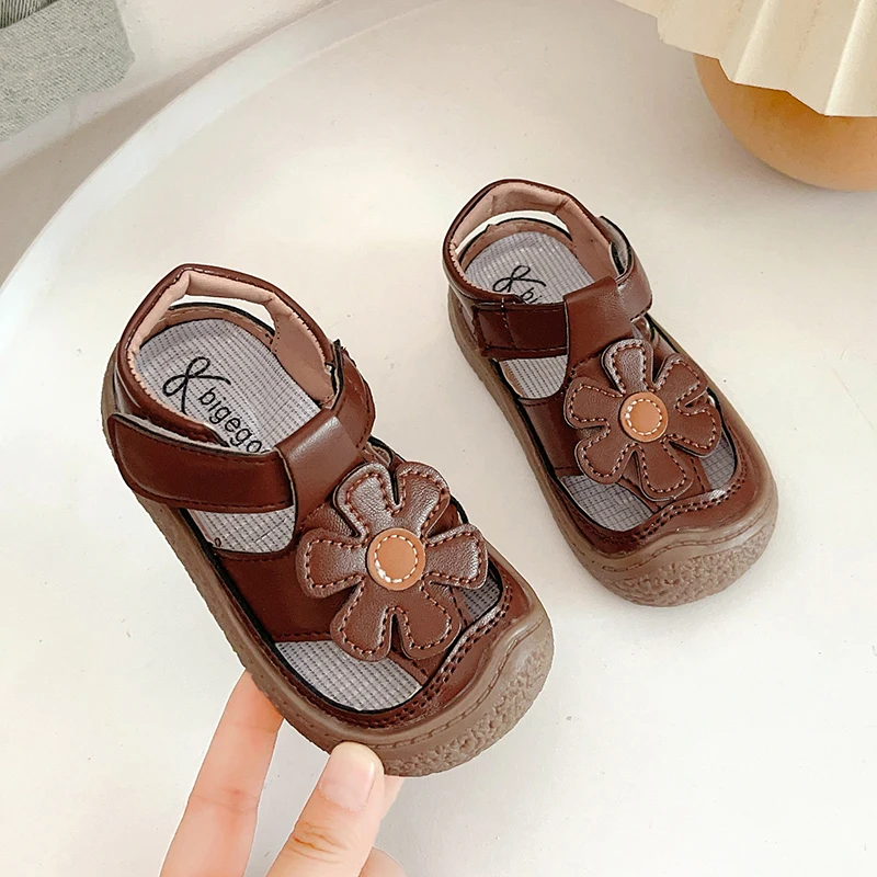 Sandals Soft Sole Anti Slip Lightweight Infant Shoes Summer Baby Girls Sandals Child Floral Princess Shoes Kids Barefoot Beach