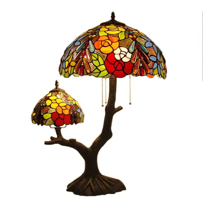 

Американская гостиная, спальня, клубная вилла, европейские настольные светильники, витраж Тиффани, двуглавый абажур с розой, настольная лампа