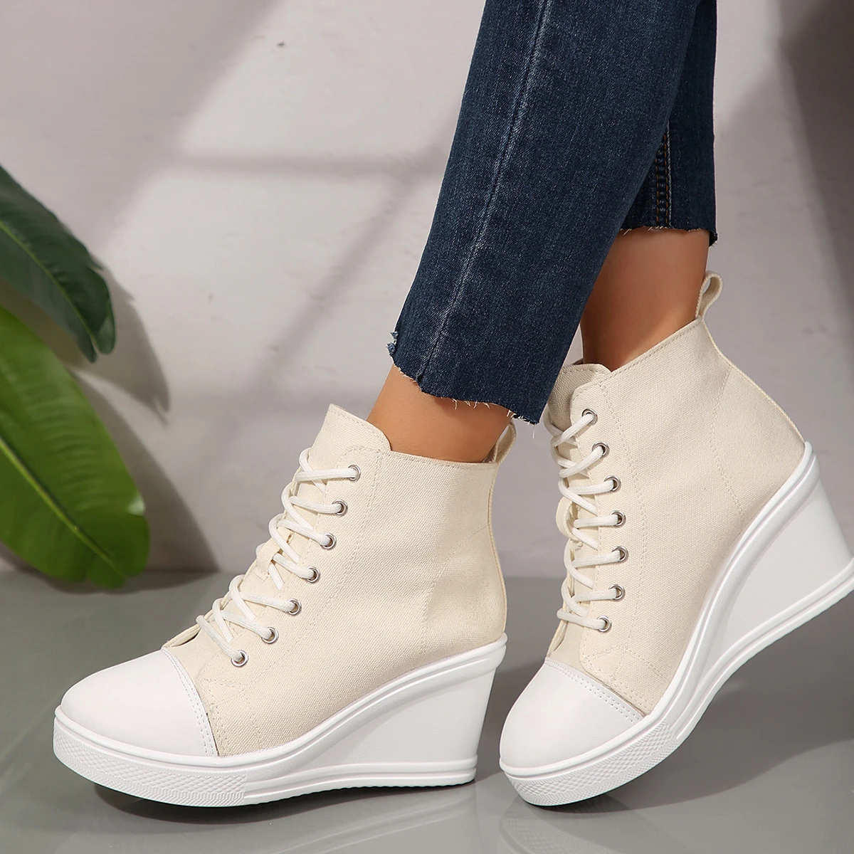 Women Sneakers New Hidden Wedge Invisible Heel Canvas Shoes for Women Wedge Increased Casual Breathable Platform Sneakers Women