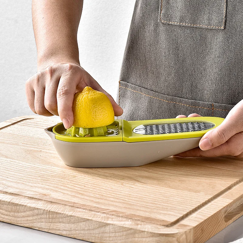 3-in-1 Kitchen Lemon Squeezer Peeler Shredder Citrus Press Easy-Use Lemon Juicer Squeezer Easy To Clean Manual Citrus Juicer