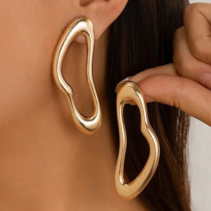 PuRui Ear Shape Gold Color Smooth Women\'s Drao Earrings Girls Long Dangle Earrings New In Elegant Jewelry For Wholesale Item