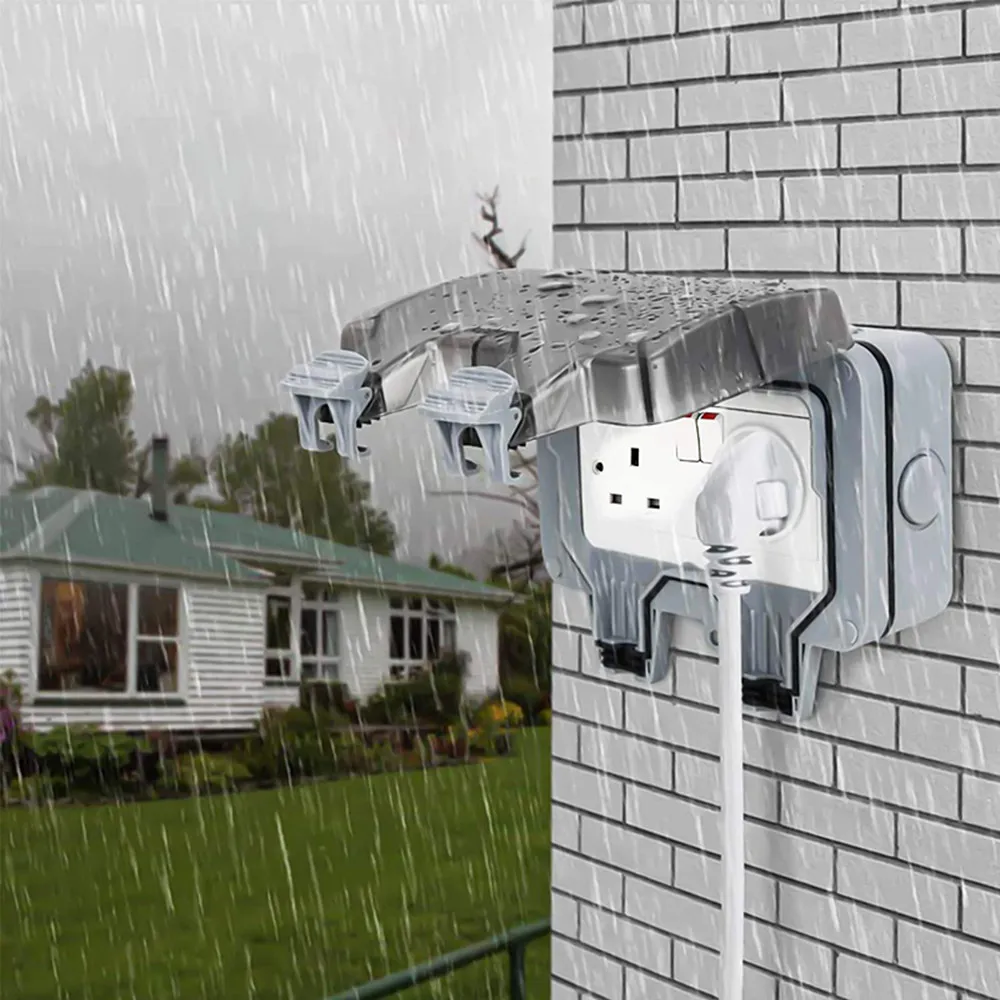 

IP66 Outdoor Waterproof Switched Socket UK Plug Socket Box for UK, Ireland, Malaysia, Singapore, Maldives, Hong Kong