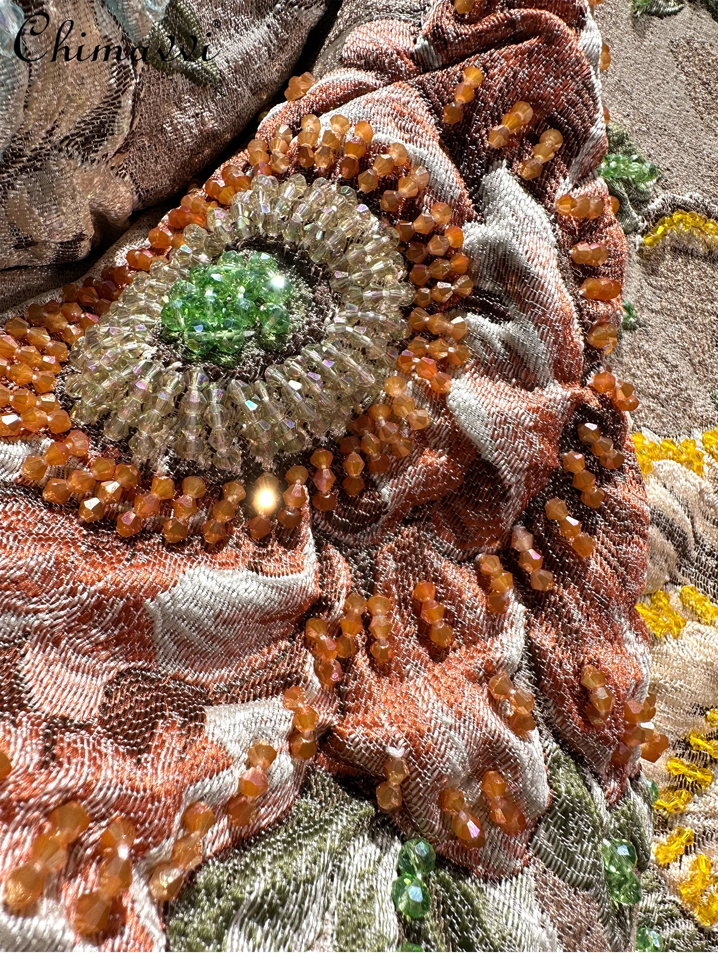 무거운 비즈 장식 자카드 중간 길이 코트 가을 겨울 신상 고급 패션 라운드 넥 루즈 우아한 레트로 트렌치 코트