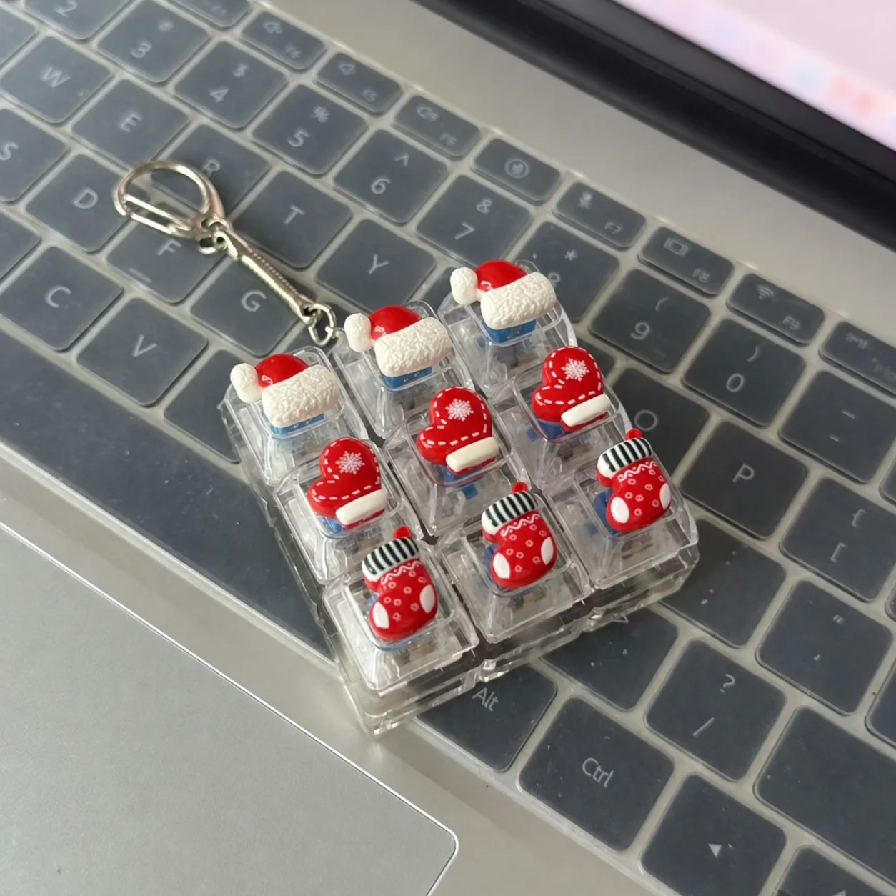 9-Key Keychain Soft Rubber Bag Decoration Keychain Christmas Keychain 3d For Work Breaks Backpacks Holiday Gift