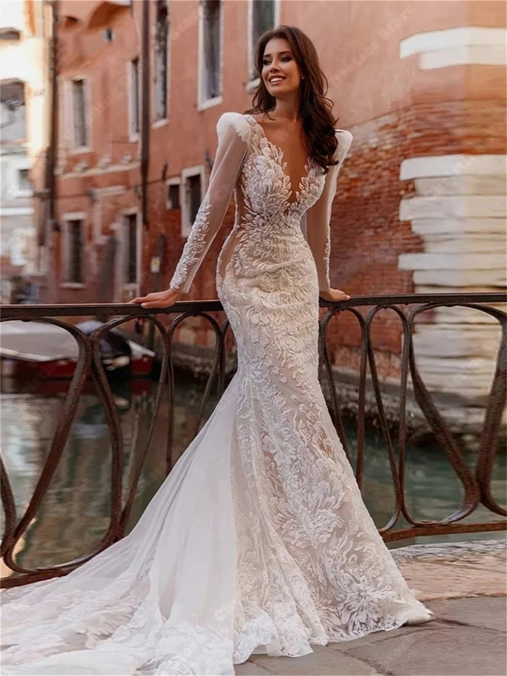 Exquisite Lace Women Wedding Dresses Deep V-Neck Bridal Gowns Lace Appliques Robe Mermaid Vestido De Casamenro Linha A Brilhante