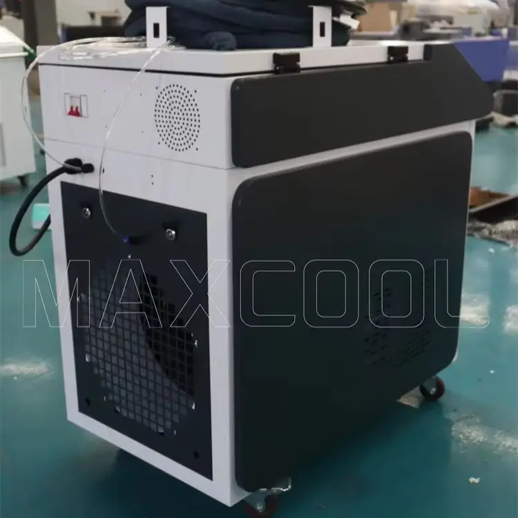 

Maxcool 3kw High Power Laser Cleaning Machine for Metal Oil Paint Rust Dust Removal Laser Cleaner