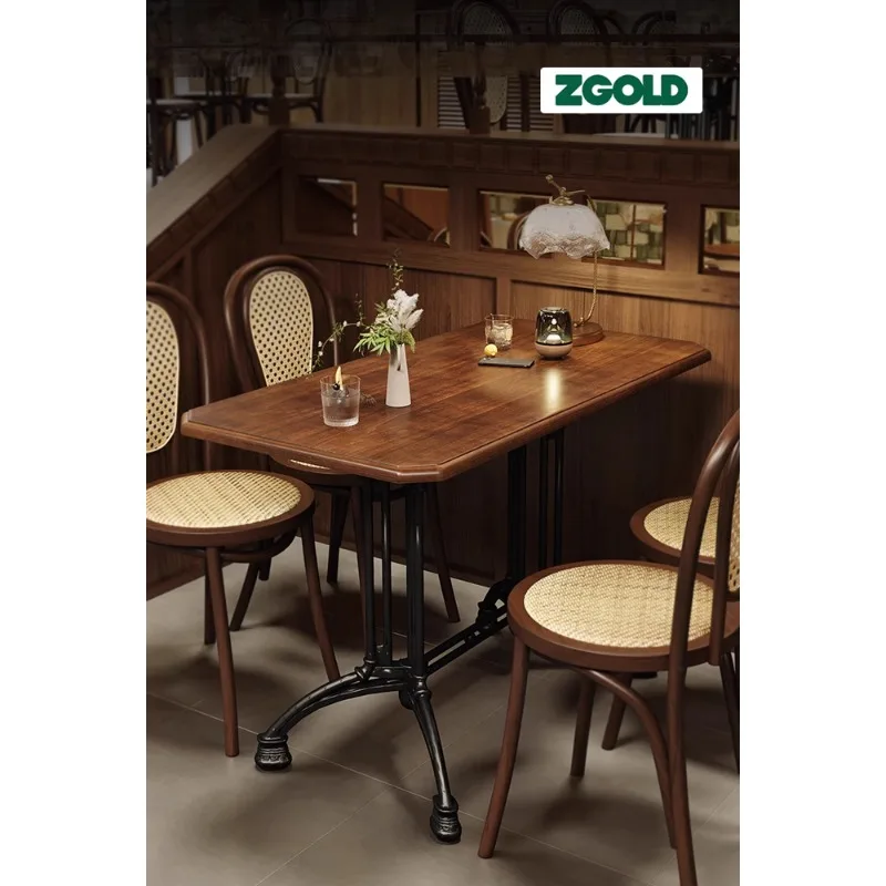 

American retro cafe table solid wood commercial theme western restaurant catering store manager table fusion restaurant table an