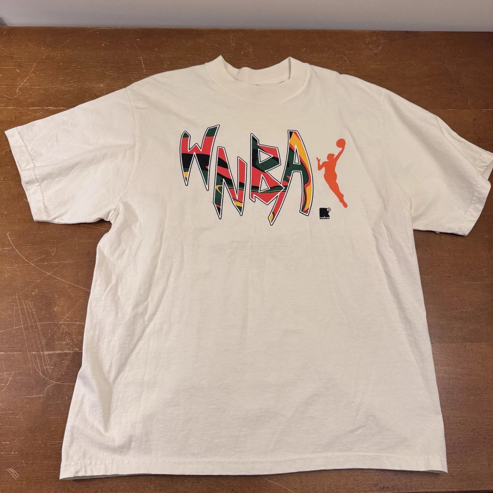 Camisa WNBA X ROUND21 Masculina Grande Bege de Manga Curta para Aquecimento WNBA