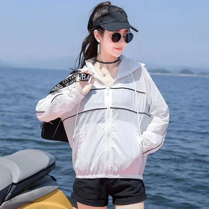 Simplicity Lightweight Thin Women Ultraviolet-proof Sunscreen Jacket Korean Female 2024 Summer New Sun Protection Tops Coat