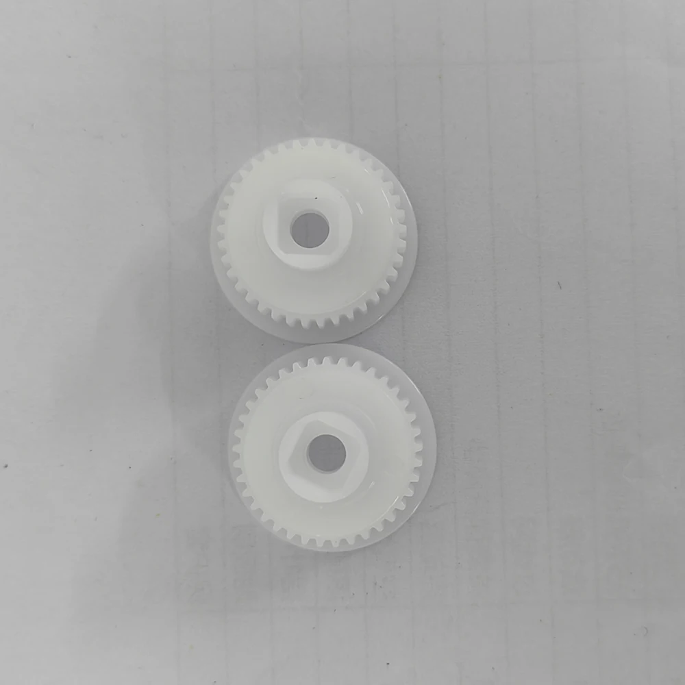 1 pair Vacuum Cleaner Parts Main Brush Gear for Eufy RoboVac 11S/ 11S MAX/ 12/ 15T/ 15C/ 15C MAX/ 30/ 30C 35C Gear Accessories