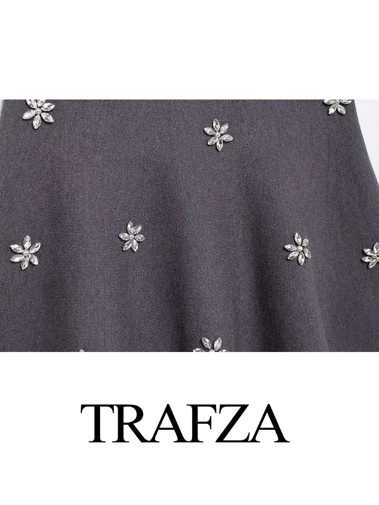 TRAFZA Summer Woman Fashion Casual High Waist Skirt Women Jewelry Decorate Grey Elastic Waist Knitted Slim Mini Skirt Mujer