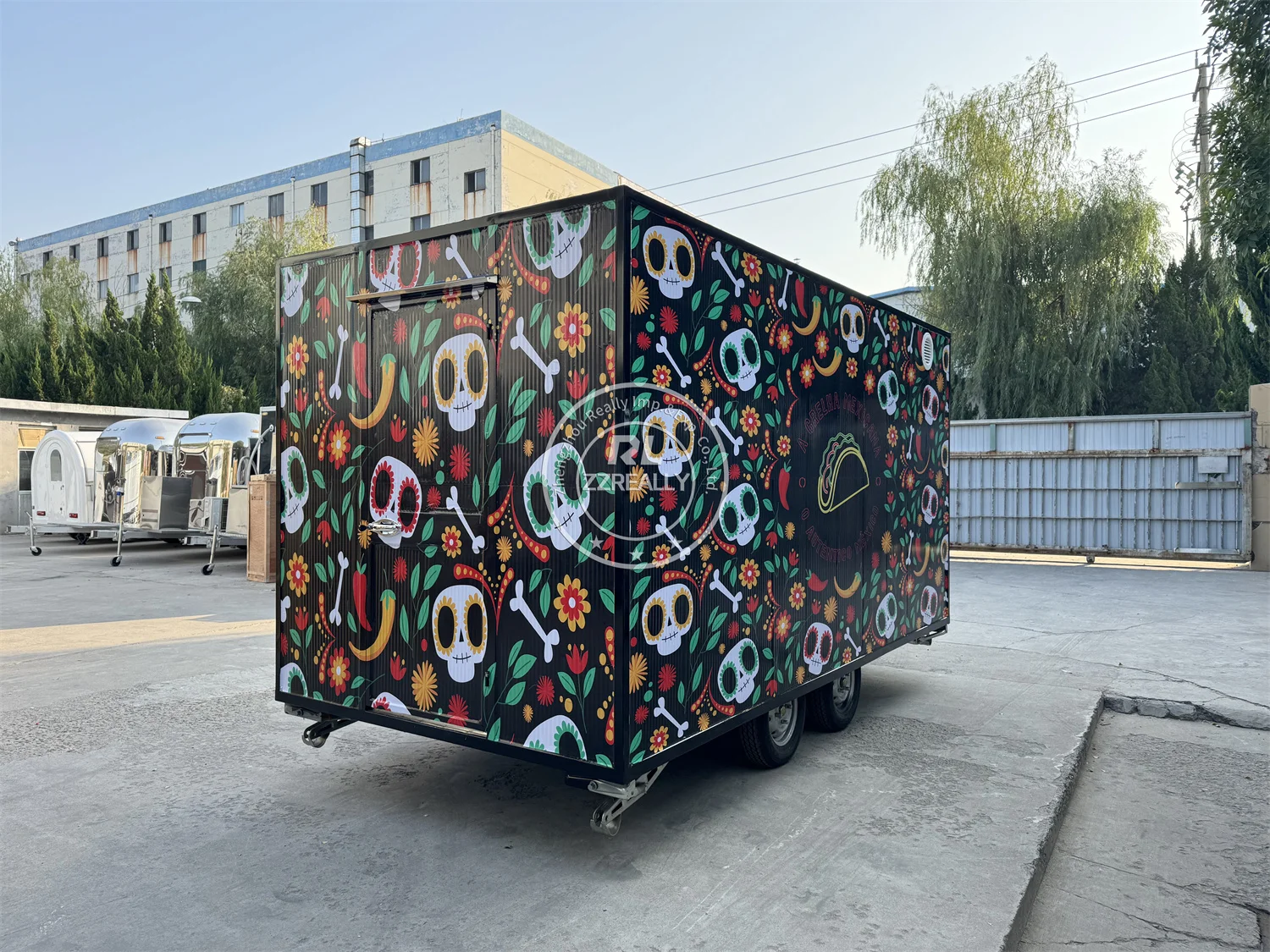 Заводской персонализированный прицеп для еды 4 м, новинка 2024, мобильный кофе-грузовик с гамбургерами, мороженым