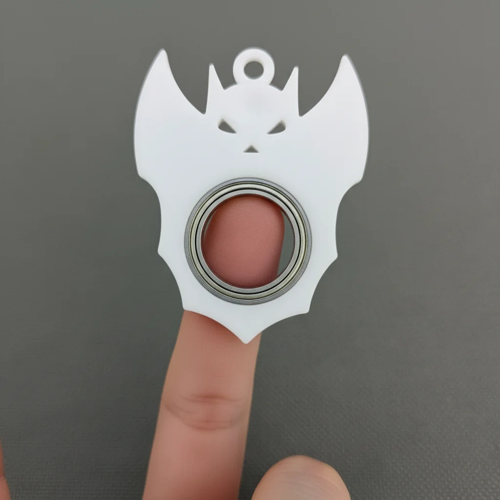 พวงกุญแจฟิดเจ็ตสปินเนอร์เรืองแสง ช่วยคลายเครียด ลดความวิตกกังวล หมุนเล่นได้ ใช้เป็นพวงกุญแจหรือของขวัญสำหรับผู้ใหญ่ในงานปาร์ตี้