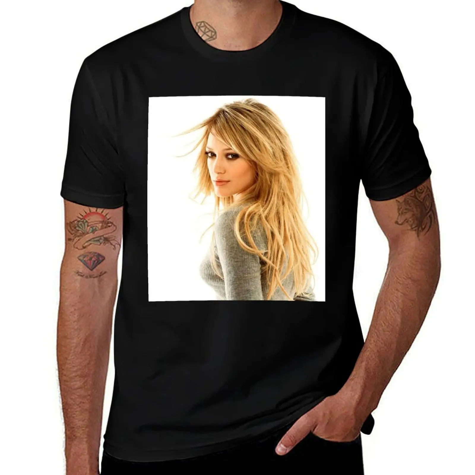 

Hilary Duff T-Shirt man t shirts for men casual printed t shirts for man t shirt man cotton T-Shirt