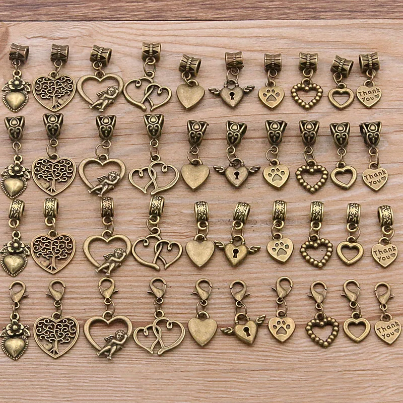 Mix 10pcs 4 Styles 2 Color Heart Charm Lobster Clasp Pendants Vintage Beads Fit for Women Bracelets DIY Metal Jewelry Making