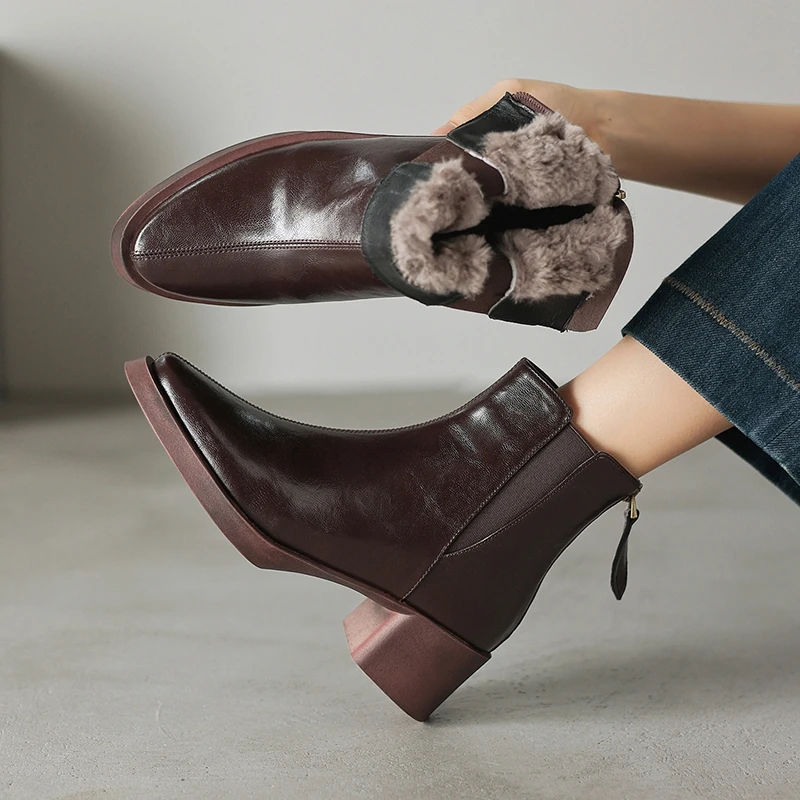 

Women's new winter leather cowhide warm lamb wool round toe high-heeled plus size and calf retro short boots fashion snow boots