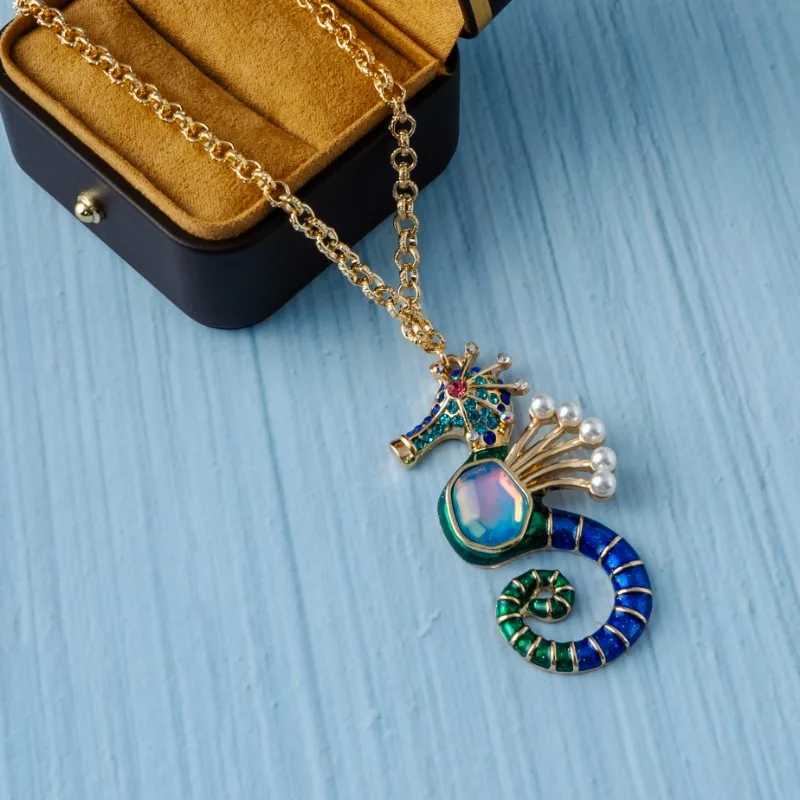 

New Style Medieval Vintage Seahorse Charms Necklace Fashion Temperament Personalized Retro Design Goth Sense Necklace Women