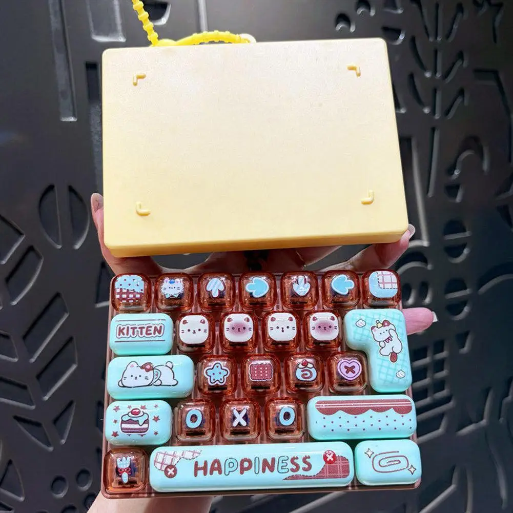 Fidget-Tastatur-Schlüsselanhänger, Anti-Stress-Tastenkappe, Klicker-Taschenanhänger, Cartoon-Schlüsselring, Entspannungsknopf, Cartoon-Partygeschenke – Detail 21