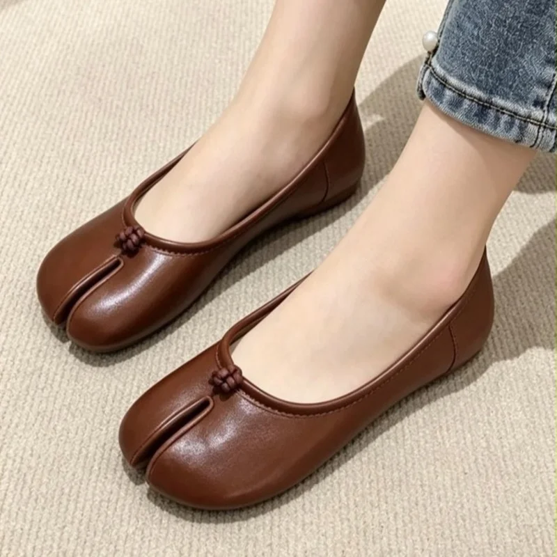 Tabi Ninja Shoes Woman Microfiber Leather Comfy Flats Split Toe Slippers Soft Bottom Loafers Brief Ladies Trotter Moccasins 2026