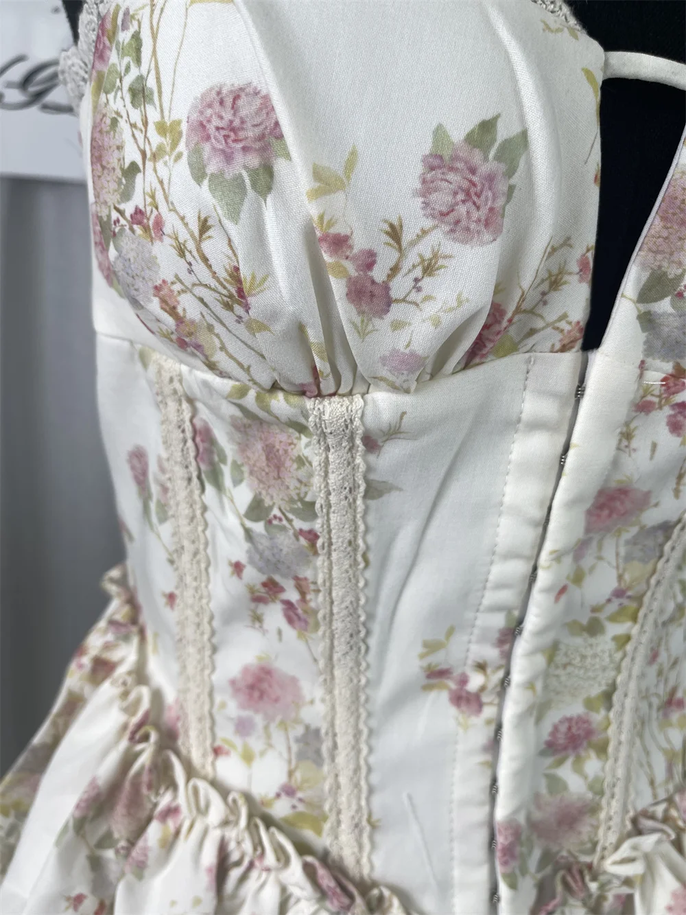 أنيقة زهرة طباعة الدانتيل المرقعة مثير فستان عيد ميلاد المرأة مساء حفلة موسيقية احتفال حفل ملهى ليلي فساتين Vestido