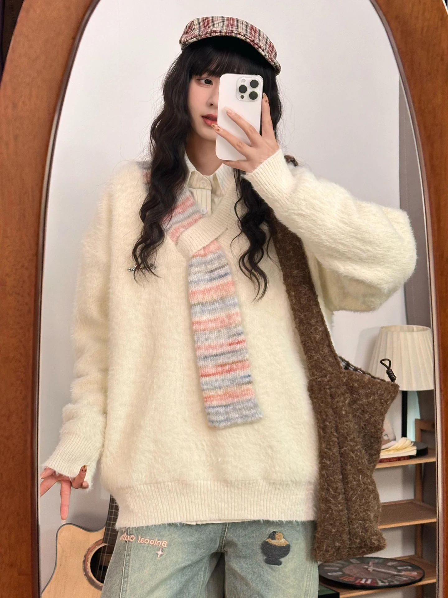 

Оригинальный вязаный свитер Street Sle для женщин, осенне-зимний, свободного кроя, с V-образным вырезом, теплый, утолщенный, с дизайнерскими вставками, повседневный.