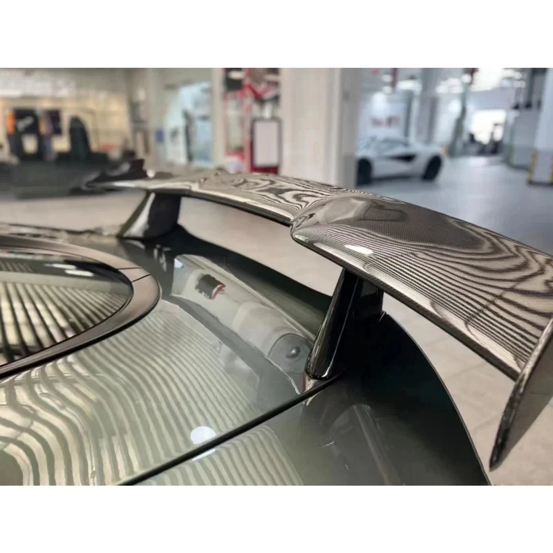 Hot Selling MSO Style Carbon Fiber Rear Wing Spoiler Fit GT Premium Auto Exterior Accessories
