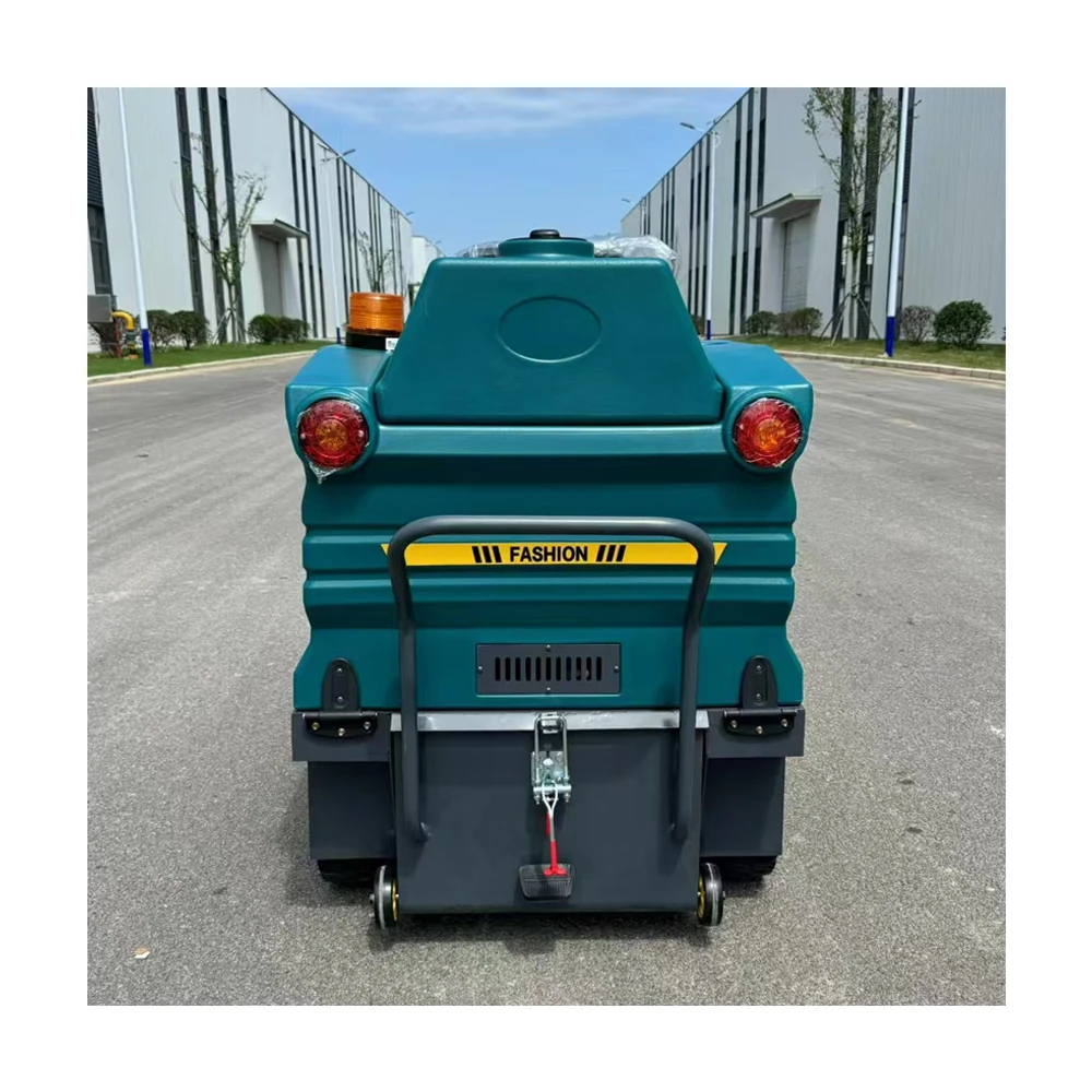 

130 CM Cleaning Equipment Fully Closed Driving Park Road Cleaning Sweeper Machine Automatic Floor Sweeper