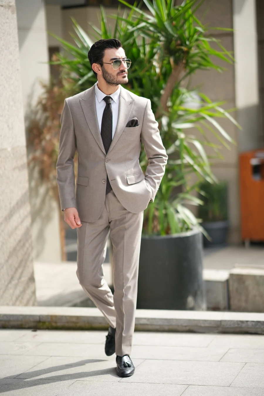 

Classic Men's Suits for Wedding Groom Wear Slim Fit Italian Style Blaze Pants Formal Business Office Party Male Suit