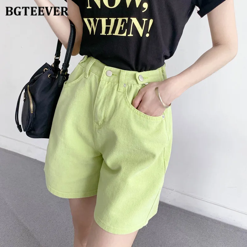 

BGTEEVER Casual Loose Buttons Straight Female Denim Shorts Fashion High Waist Pockets Wide Leg Jeans Shorts Women