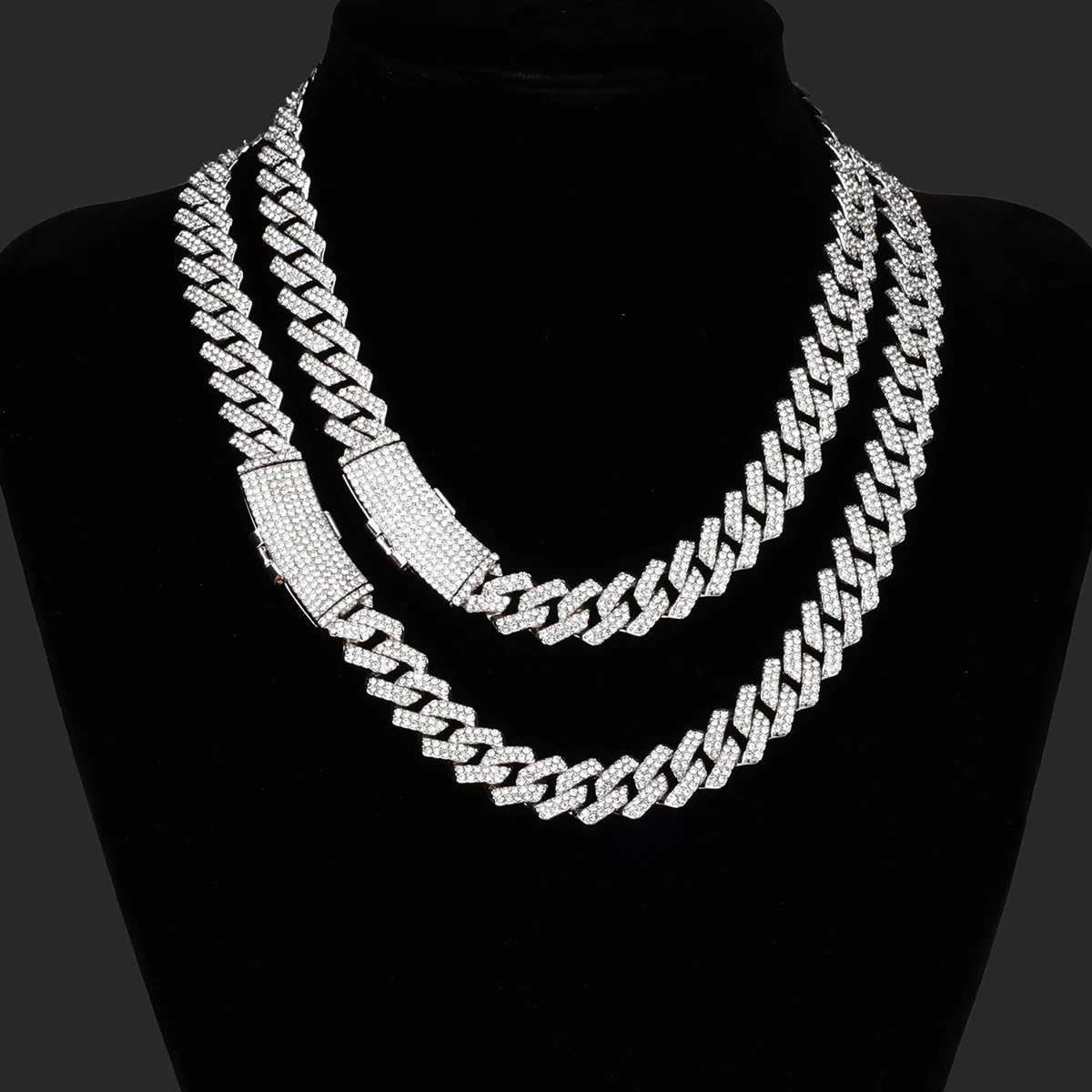 1pc New Men's Cuban Link Iced Out Necklace Golden Silvery Chain Paved Rhinestones Rapper CZ Cuban Chain Necklace Hip Hop Jewelry