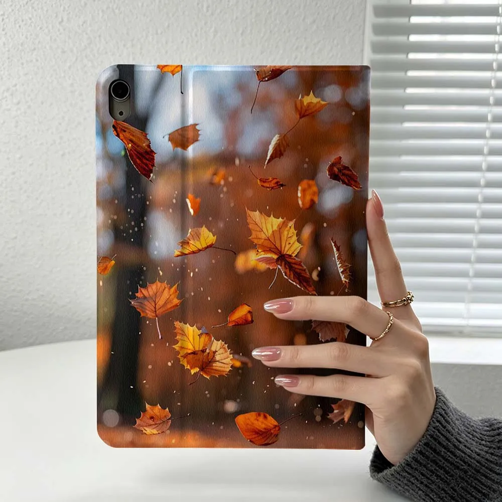 Autumn Falling Maple Leaves For iPad Pro Air mini 7 6 5 4 3 2 1 9gen M5 M4 11th 10th A17 Pro A16 Soft Inch Tablet Case Cover