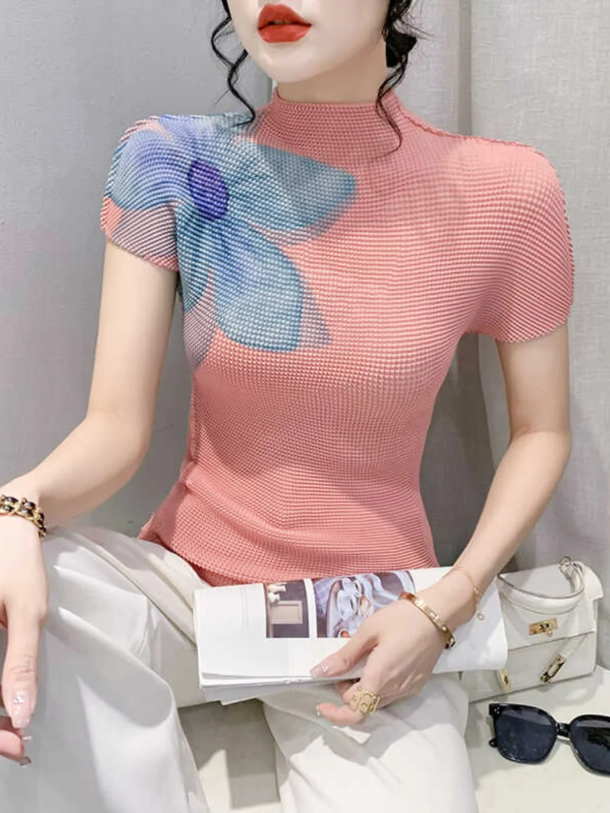 

Ele Printed Slim Fit ort Sve Women's T-irt f High Collar Summer Faion Trendy Top Korean Sle Commute Sle