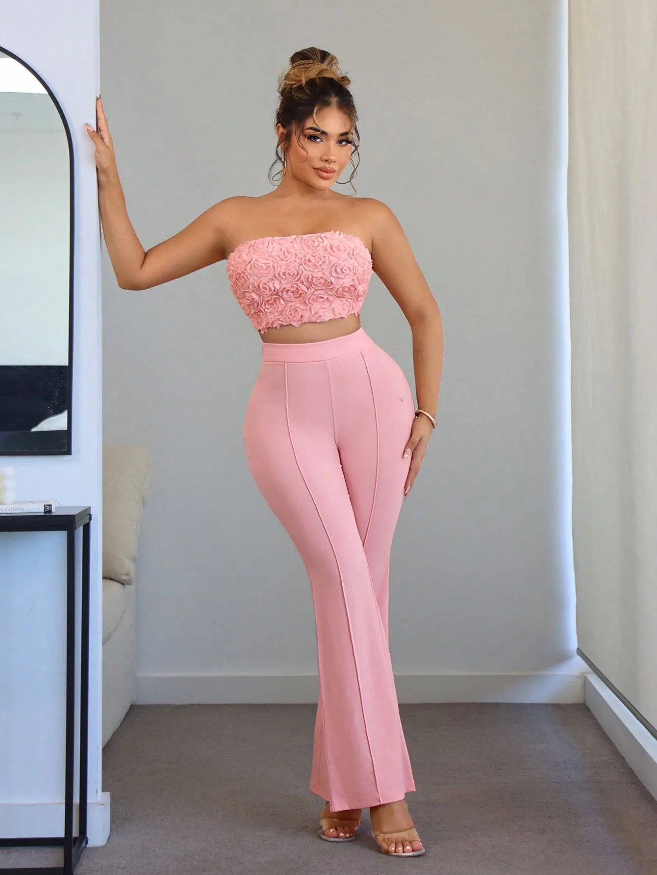 2-Piece Soft Pink Floral Ruched Tube Top & Flared Pants Set for Women