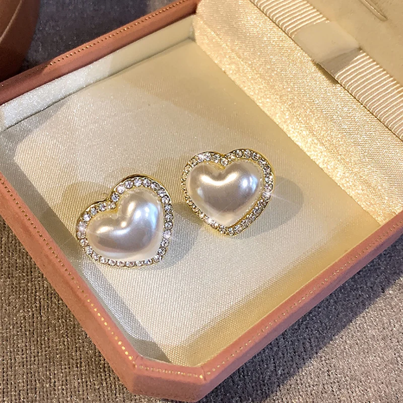 Gold Plated Pearl Heart Stud Earrings Shiny Rhinestone Earring Metal Elegant Fashion Romantic Female Couple Jewelry Wedding Gift