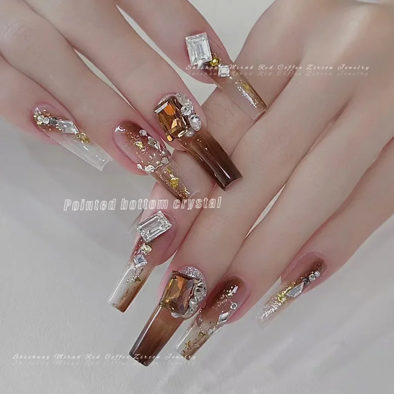 Maillard Cristallo marrone Strass geometrici Cuore Fiocco di neve Punta Fondo Zircone Pila Trapano Decorazione per unghie Accessorio per manicure