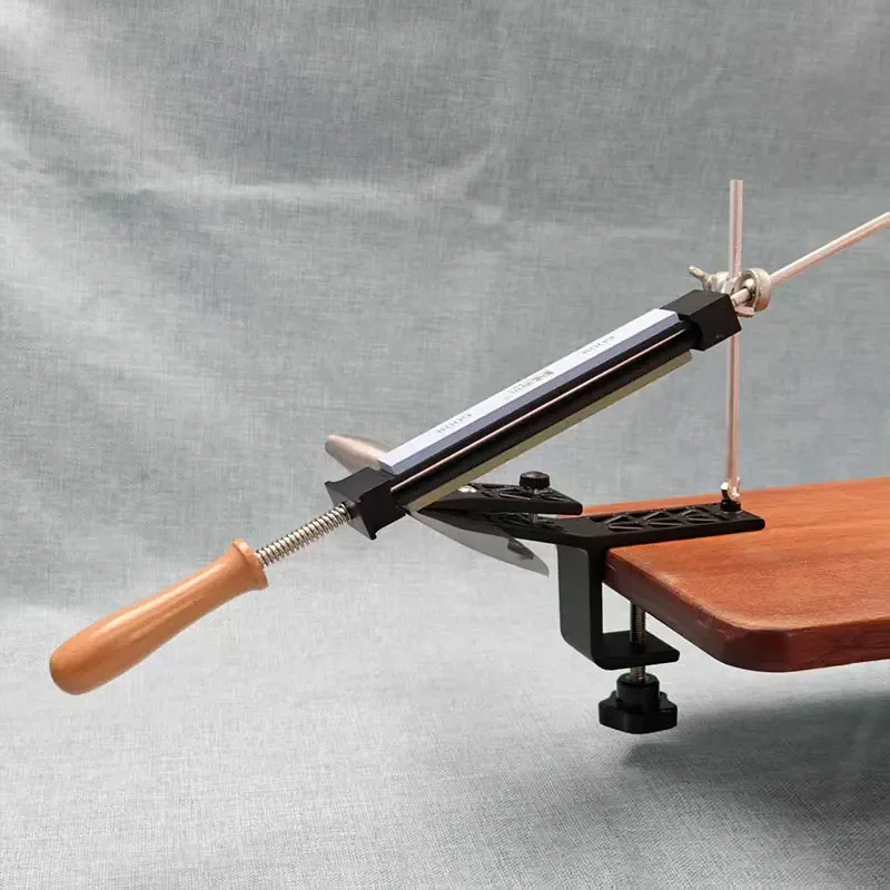 

Домашняя точилка для ножей с фиксированным углом. Простой и быстрый острый абразивный кухонный нож. Алмазная шлифовка. Профессиональный острый инструмент.