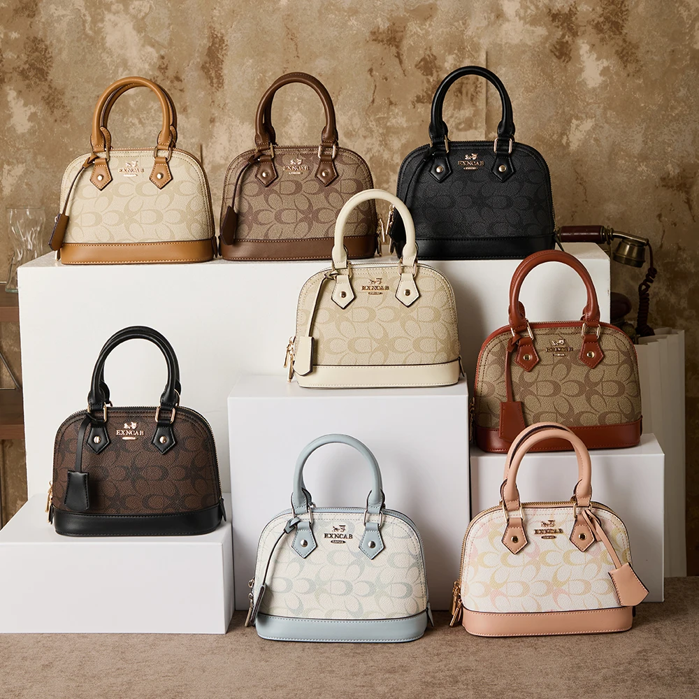 Women's handbag 2026 autumn and winter new item, light luxury high-end shoulder bag, niche design, fashionable crossbody bag