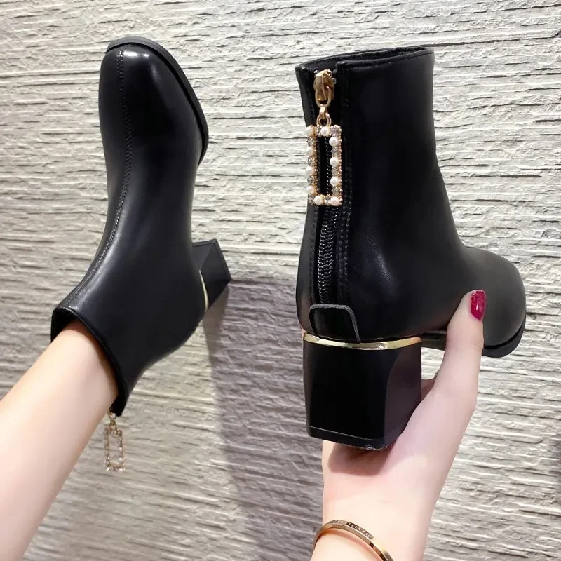 Short Boots Women's High Heels 2023 Spring and Autumn New Leather Shoes To Middle-aged Mother A Pair of Shoes Boots Thick Heel