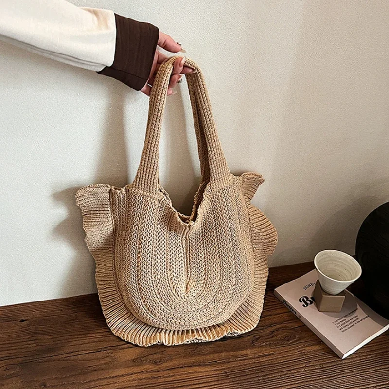 Lazy Wind Knitted Tote Bag Autumn New Design Sense Lotus Leaf Edge High-capacity The Single Shoulder Bag Versatile Women's Bag