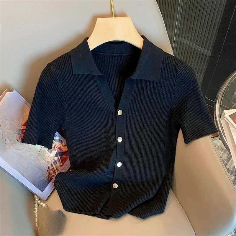 Chic malha polo-pescoço camisa feminina 2025 coreano verão fino cardigan manga curta camiseta casual único breasted malhas topos