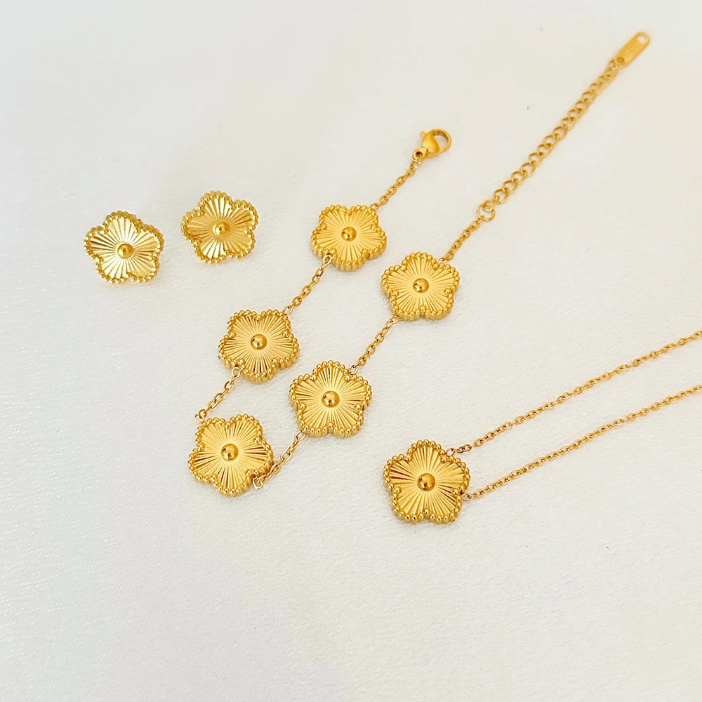 New Luxury Flower Pendant Necklace Bracelet Earrings Gold Plated Stainless Steel Clover Jewelry Set for Women Christmas Gift