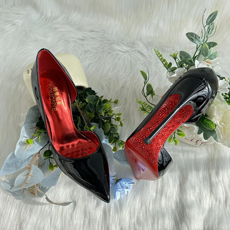 2025 TOMONYE Black Shiny Patent D'orsay Pointed Toe Red Inside Crystal Bottom Women Lady Small Plus Size Heel Shoes Pump Sale