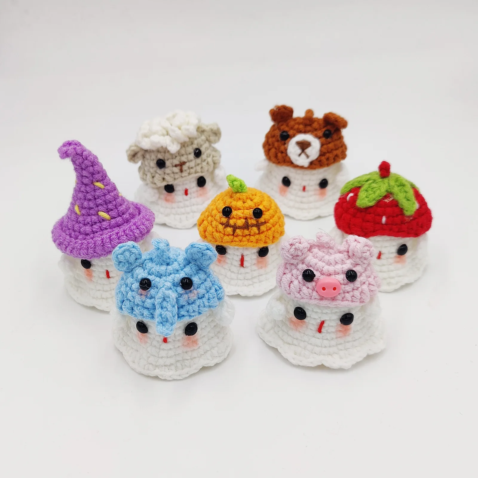 Handmade Wool Knitted Cute Ghost Doll Ornament Halloween Home Decoration Funny Ghost Keychain Christmas Party Gifts Room Decor