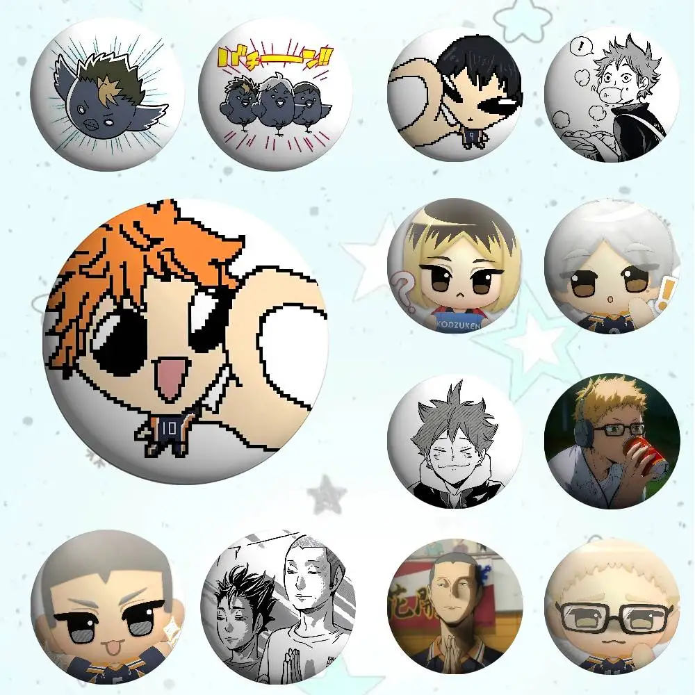 أمين H-Haikyuu شارات شارات الكرتون دبابيس مستديرة على ظهره سترة الاكريليك زر دبابيس جمع الهدايا